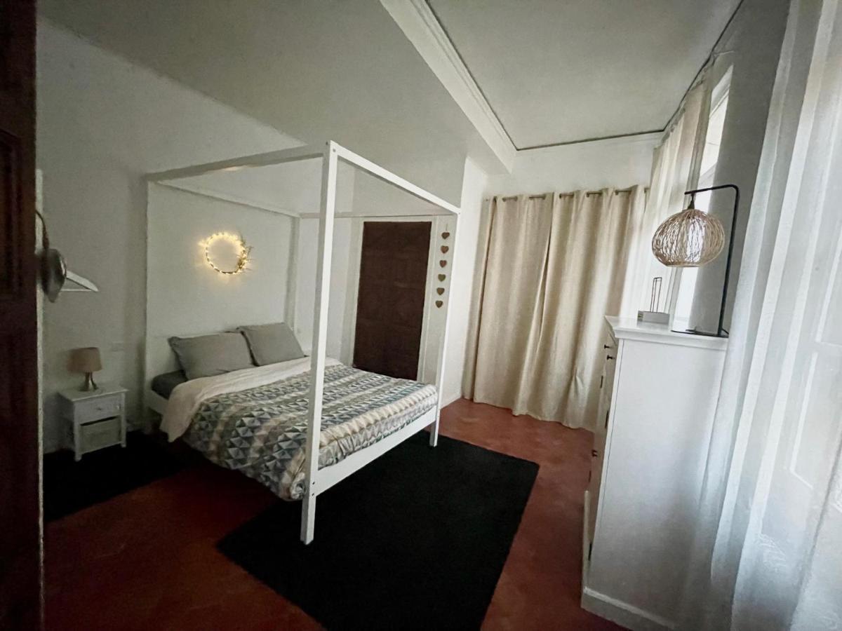 Perpignan Appartement En Plein Centre Historique Екстер'єр фото